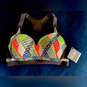 Incredible by Victoria Sport - Sports bra